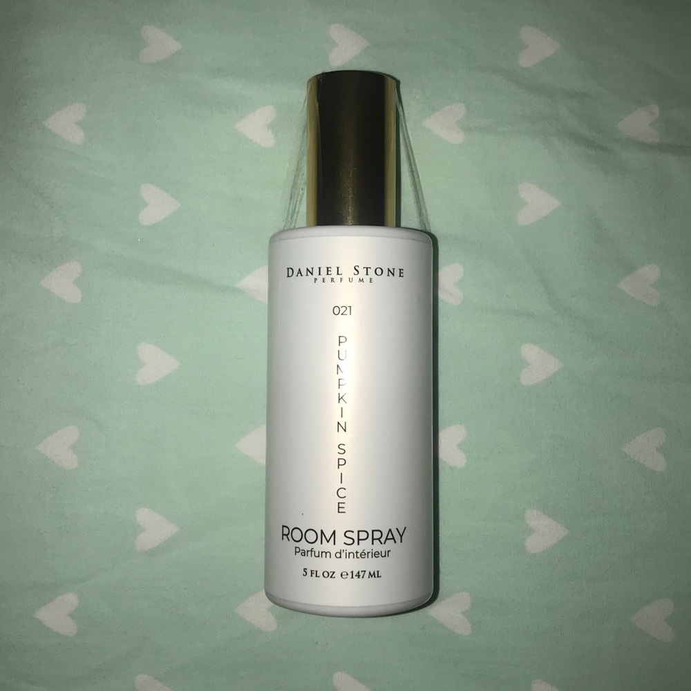 Daniel Stone Pumpkin Spice Room Spray